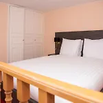 La Bourse Hotel