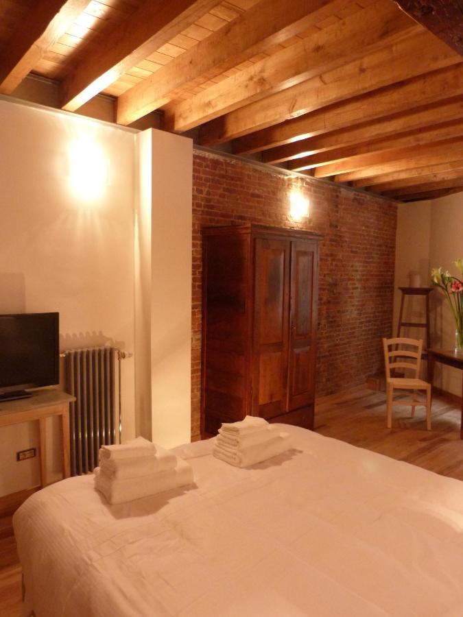 L'auberge De L'éclipse Alloggio in famiglia