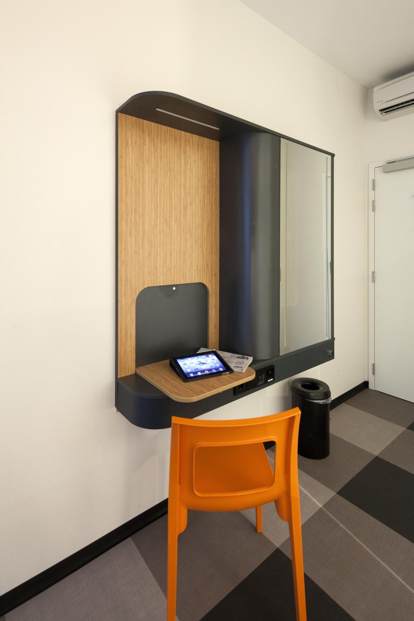 Easyhotel Centre 3* Bruxelles