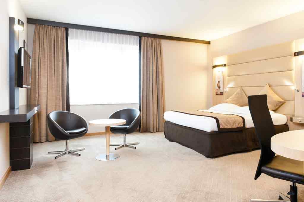 Novotel Centre Midi Hotel