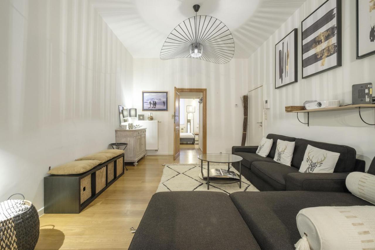 Magnificent 2 Bedroom Duplex + Terrace Ixelles Appartement Brussel