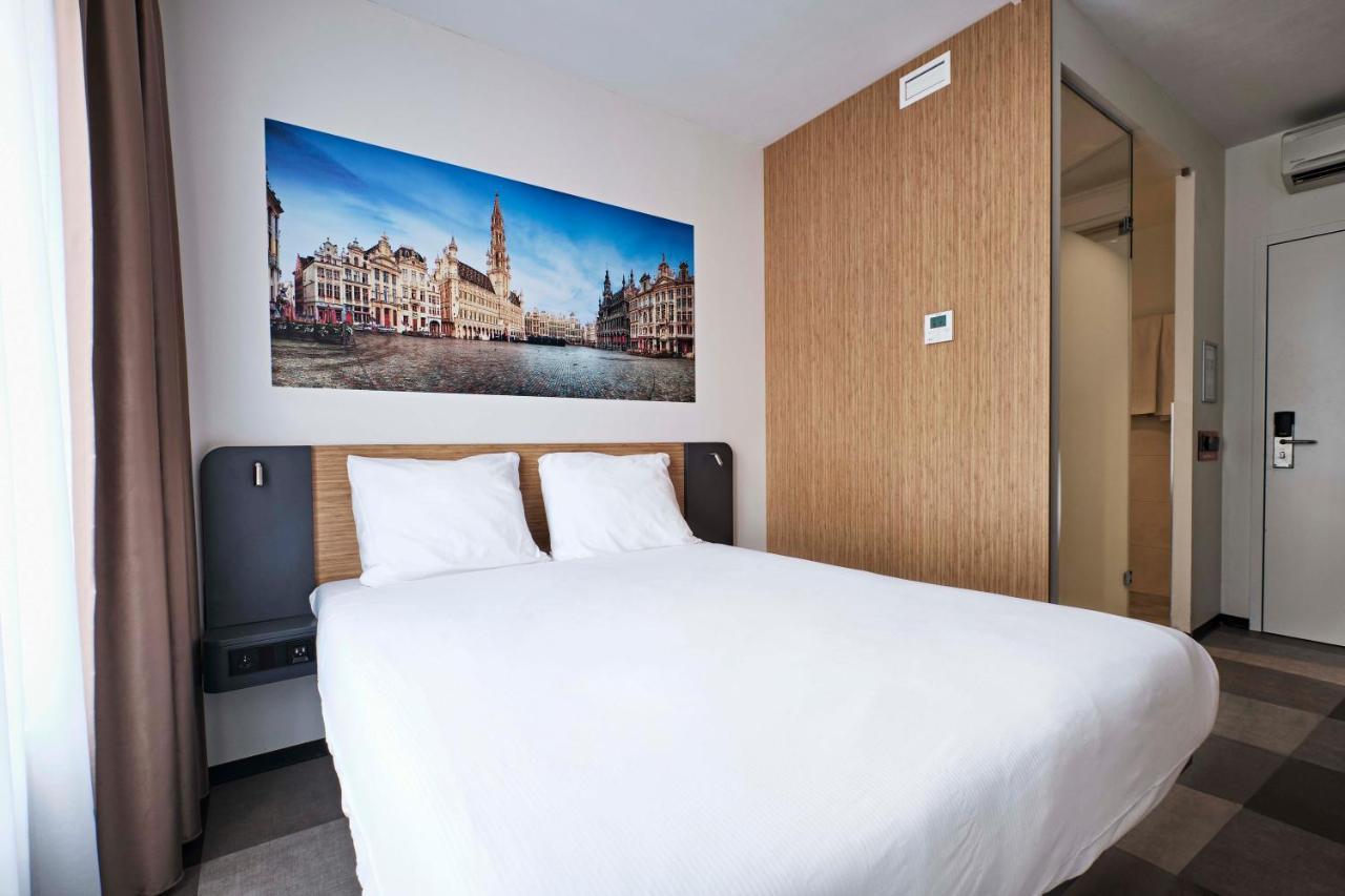 Easyhotel Centre 3*