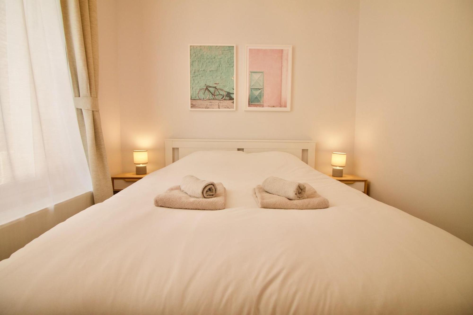 Heart Of Grand Place - Stunning 3br Triplex Appartement *