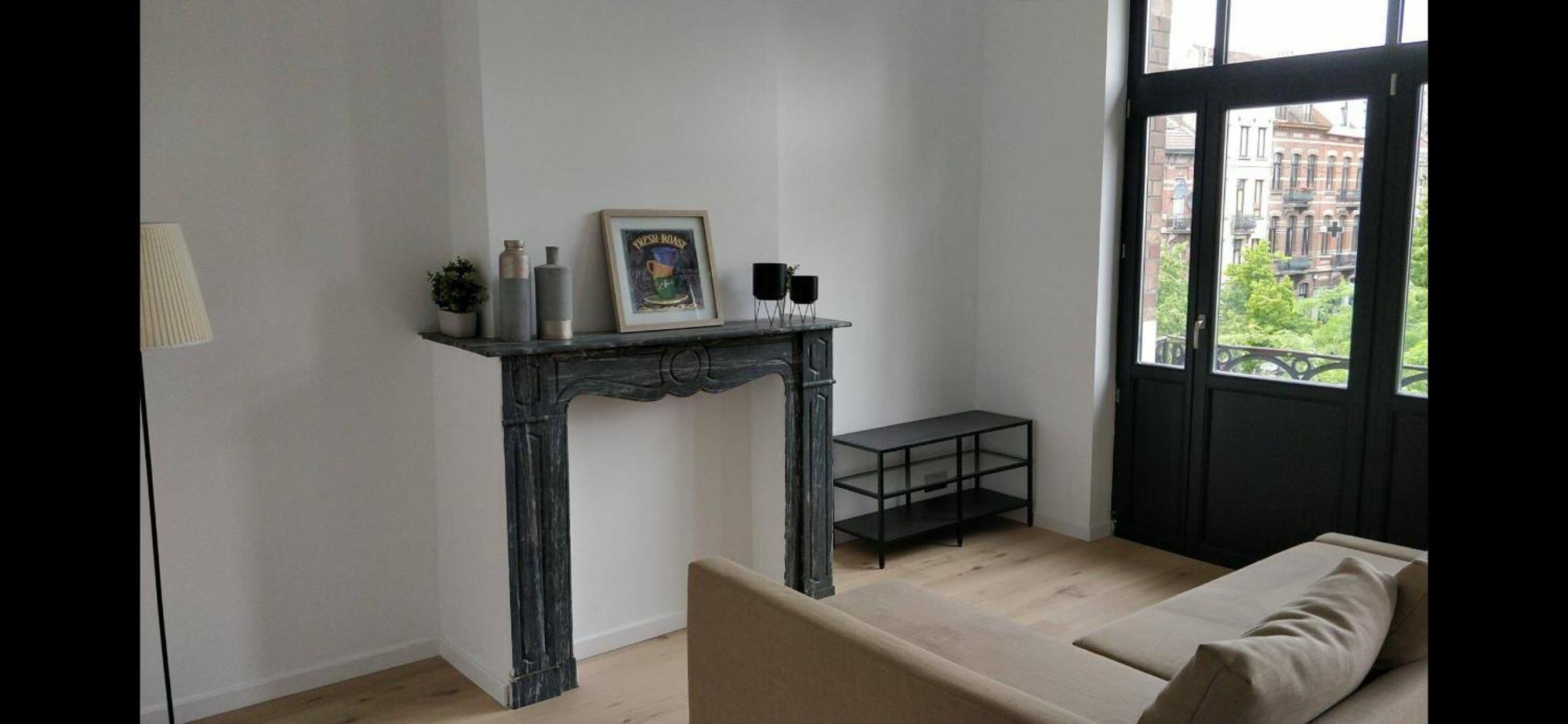 Midi Flat Apartment *
