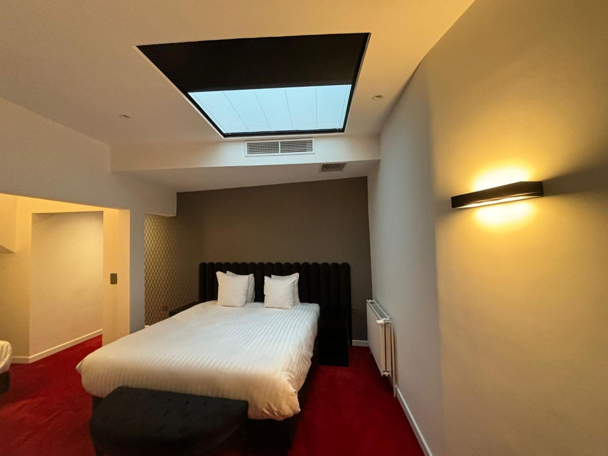 Hotel La Bourse 3*