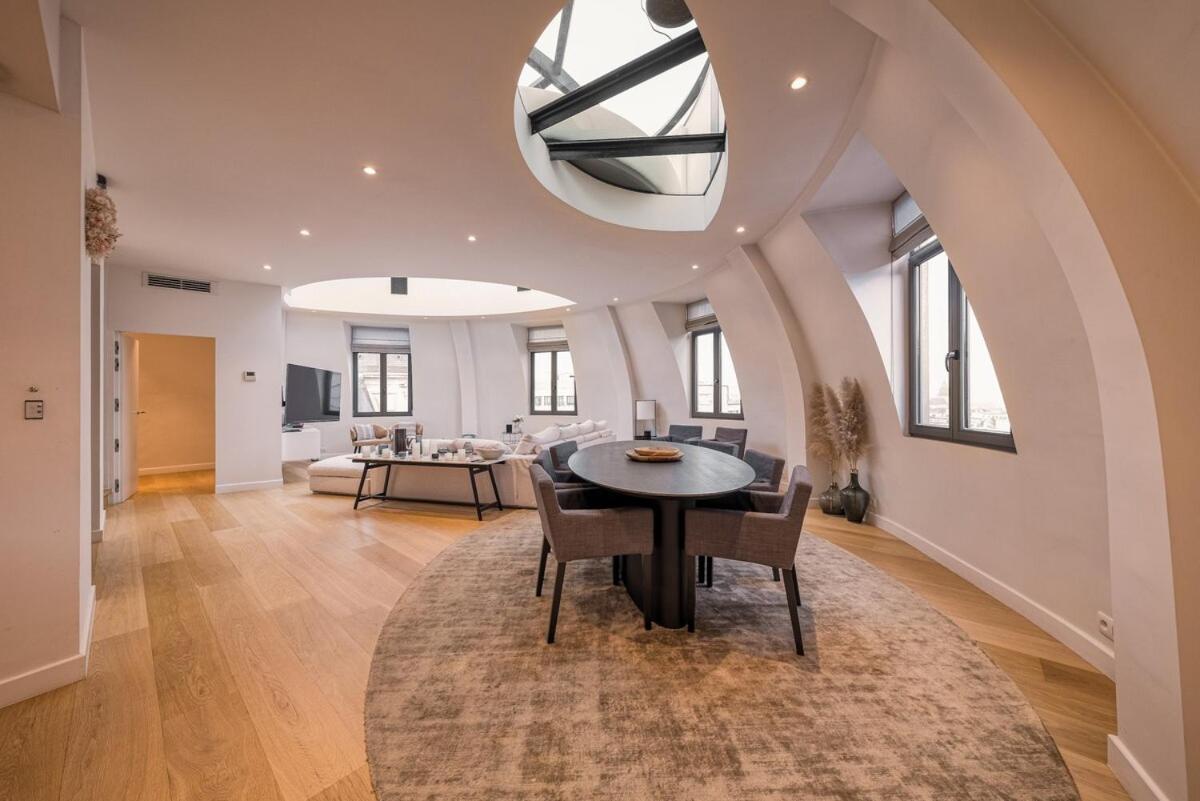 Triplex Penthouse In Centre Lejlighed