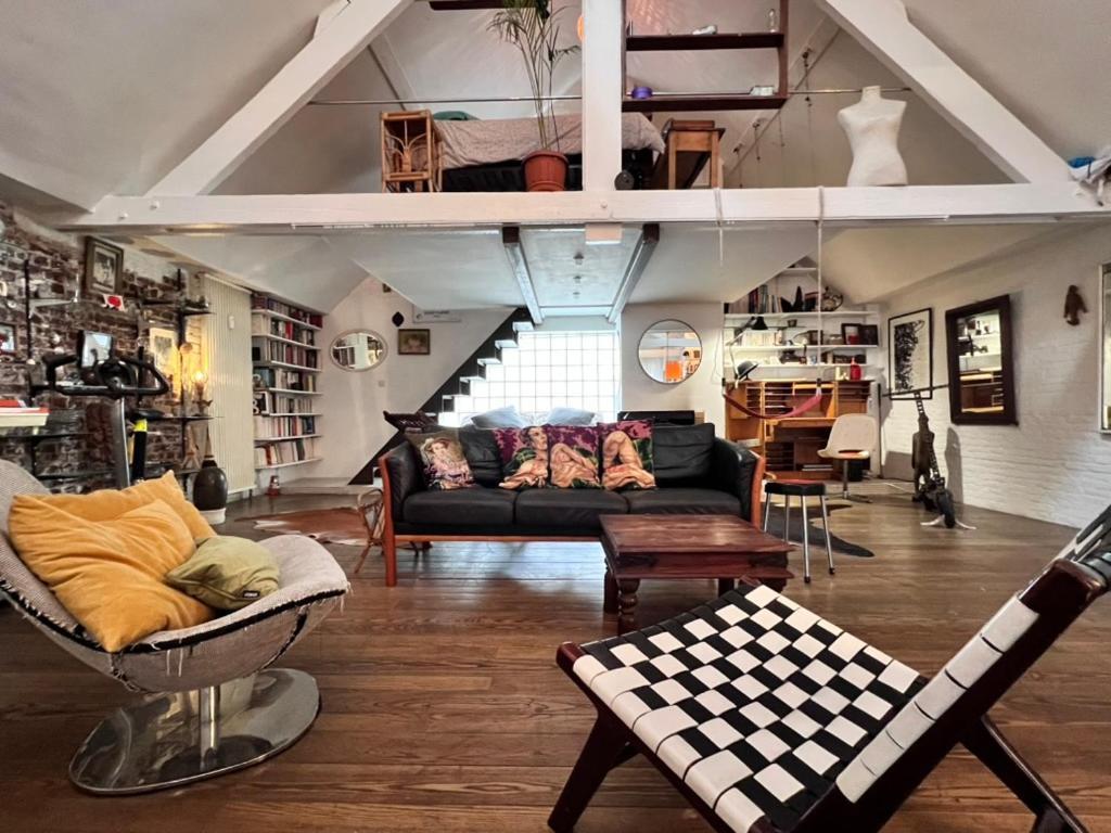 Le Loft Des Artistes * Bruxelles