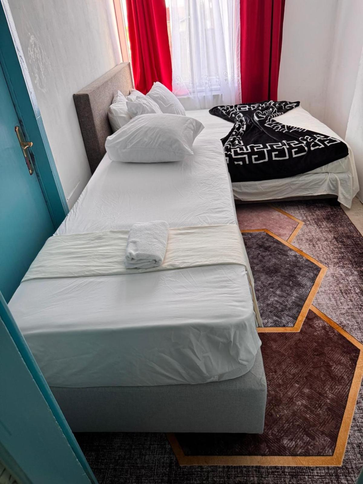 Confort Gare De L'ouest, Troisiemes Etages Appartement