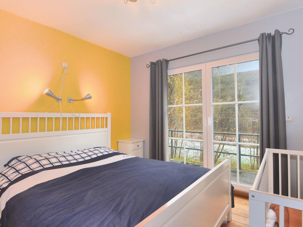 Spacious Chalet With Sauna In Daverdisse *