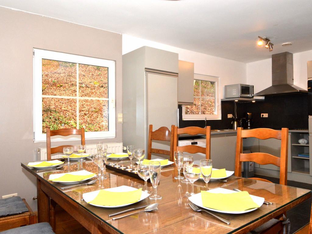 Spacious Chalet With Sauna In Daverdisse *