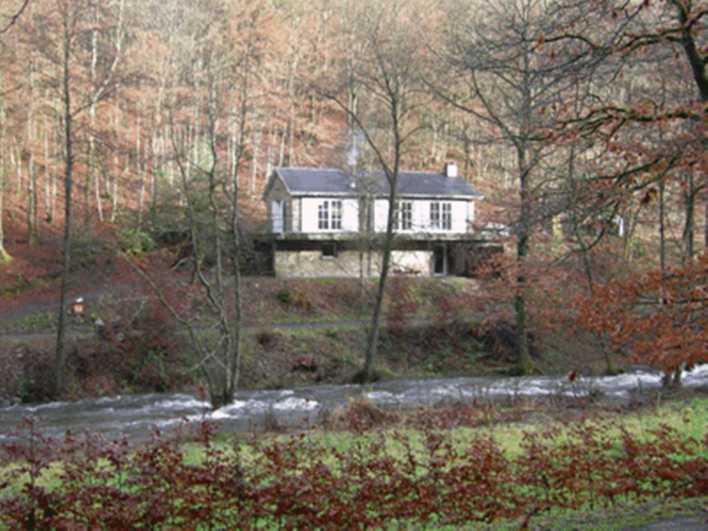 Spacious Chalet With Sauna In Daverdisse *