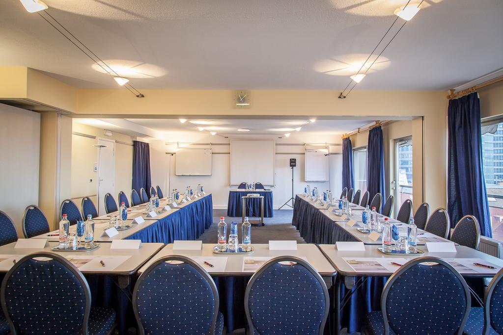 Hotel First Euroflat 4*