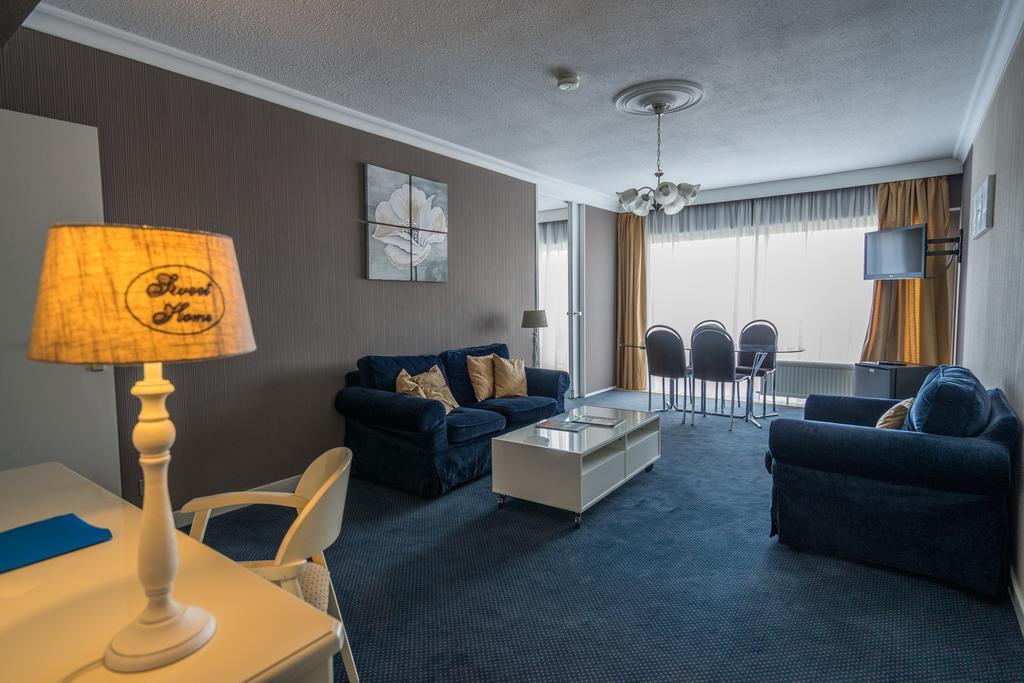 Hotel First Euroflat 4*