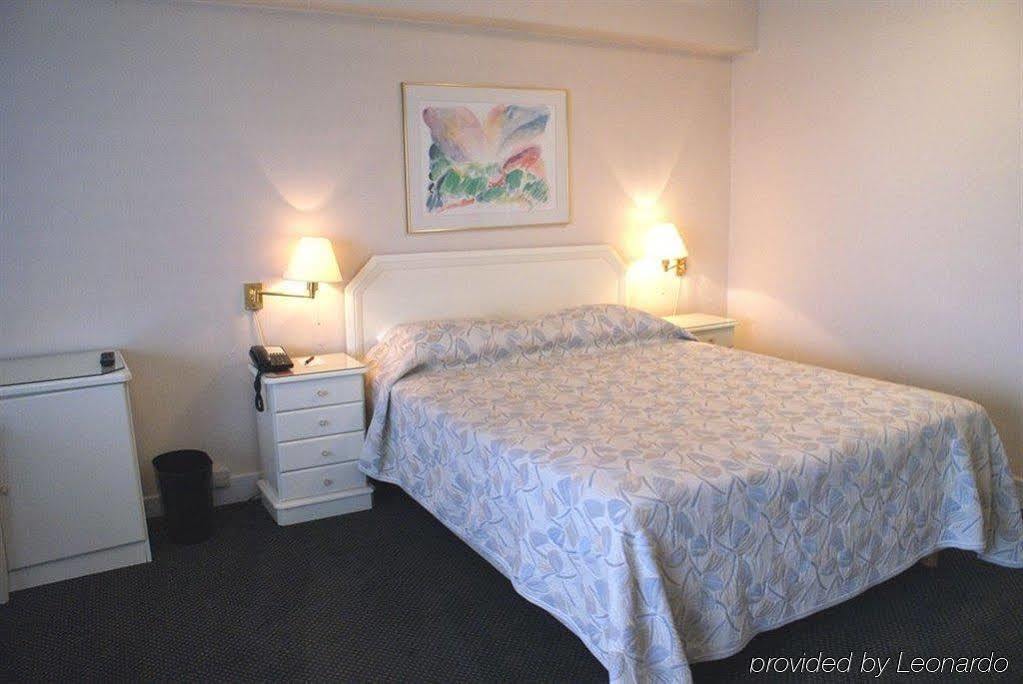 First Euroflat Hotel 4*