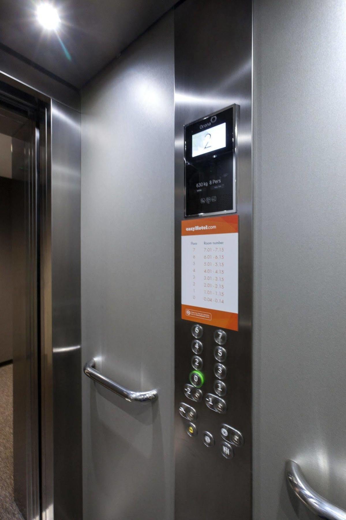 Easyhotel Centre