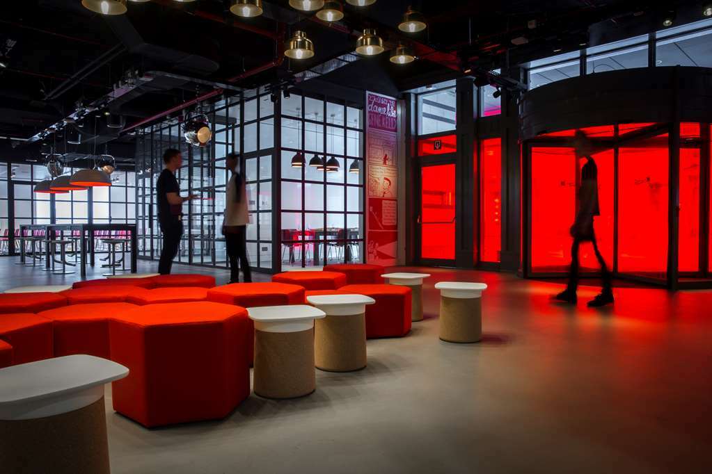 Hotel Radisson Red