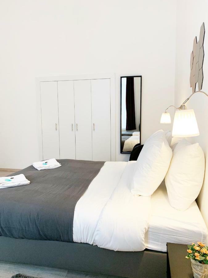 Hive Midi Center Guest house