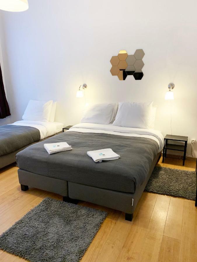 Hive Midi Center Guest house 3*