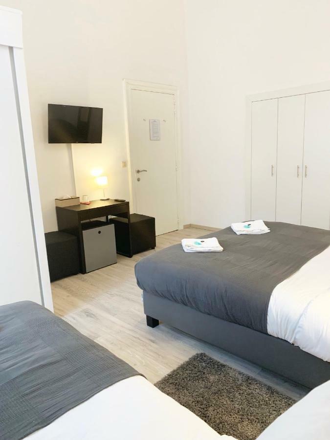 Hive Midi Center Guest house