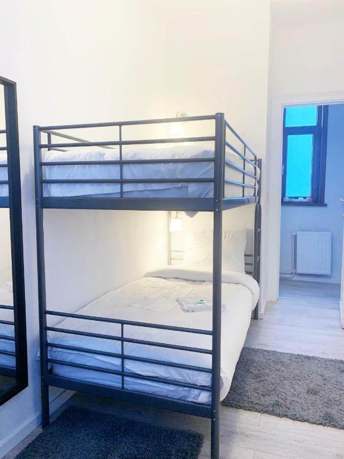 Guest house Hive Midi Center 3*