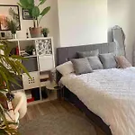 Parc Astrid: superbe appartement en résidence