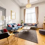 Manoir Bel Horizon avec grand jardin et parking privé