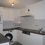 Beautiful 1Br/1Bar Apartment In E.U. District