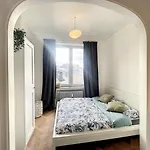 Cosy Apartment Brussels - Champ De Mars