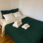 Cozy Studio Near Center