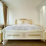 Luxurious Apartment In The Center Of Brussels