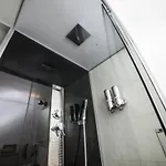 City Centre Hidden Gem! Apartment For Up To 3 People