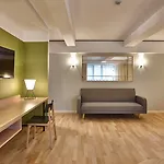 Yadoya Hotel
