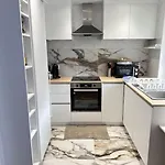 Cosy Et Moderne