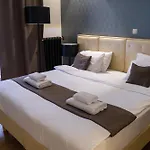 Hotel Retro