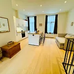 My Haus Saint Catherine Studio