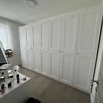 Qozyroom