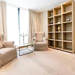 Modern Apartment In Brussels