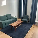 Self Check In Studio For 2 In Center Of Ixelles