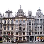 Grand Place Apartments