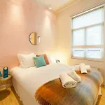 Sweet Inn Apartments Regence