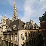 Grand Place Apartments 8