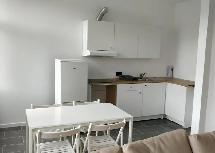 Brussels Flat