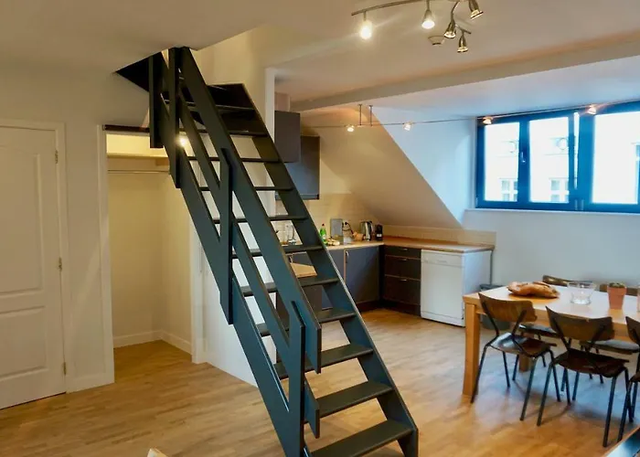 Unit 8 - Charming Loft Apt. Near Avenue Louise Free Parking