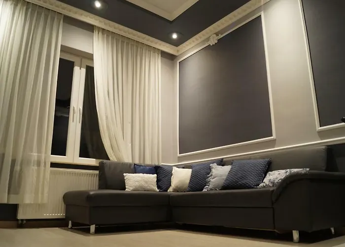 Classy Apartment At European Quarter