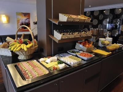 Hotel Mercure Airport