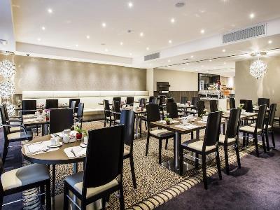 Mercure Centre Midi 4*