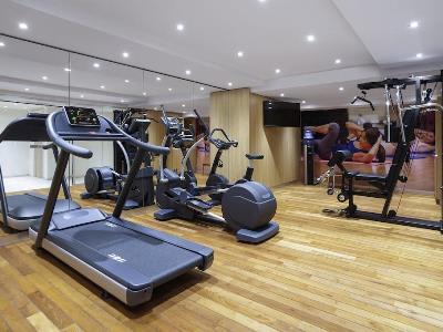 Mercure Centre Midi Hotel