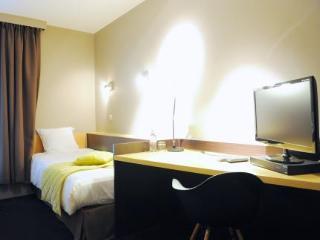 9hotel Chelton 3*