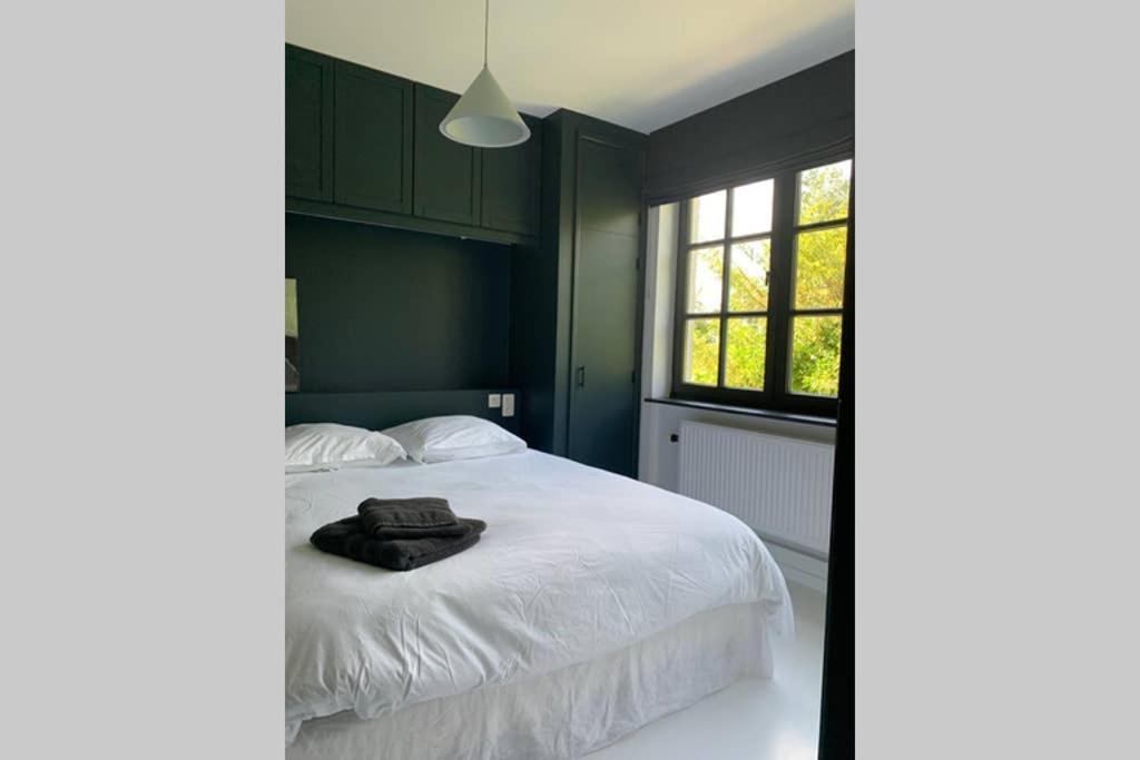 Uccle, Pavillon Apartment *
