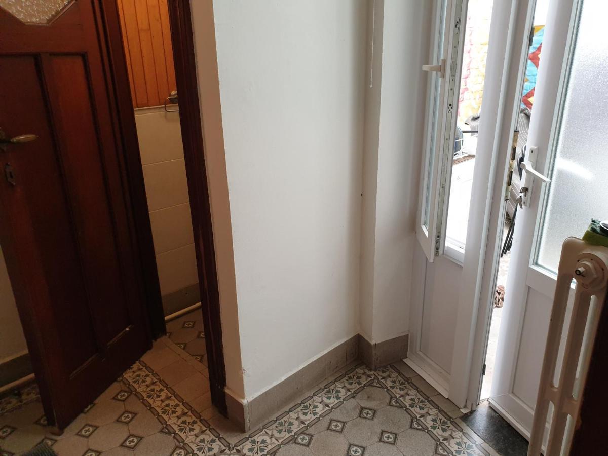 Group 2 Bedroom For 5 Brüssel